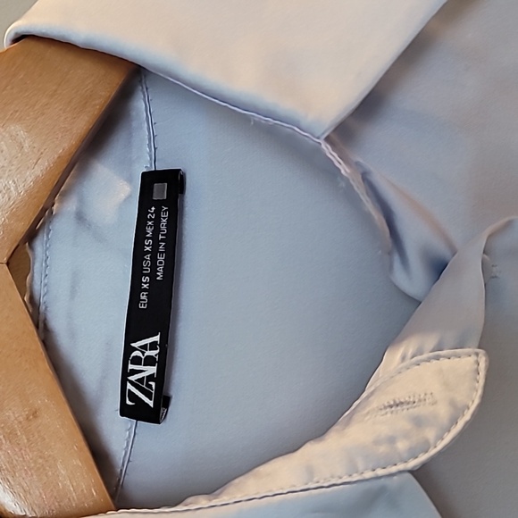 Zara baby blue satin effect blouse sizw XS - Picture 4 of 4